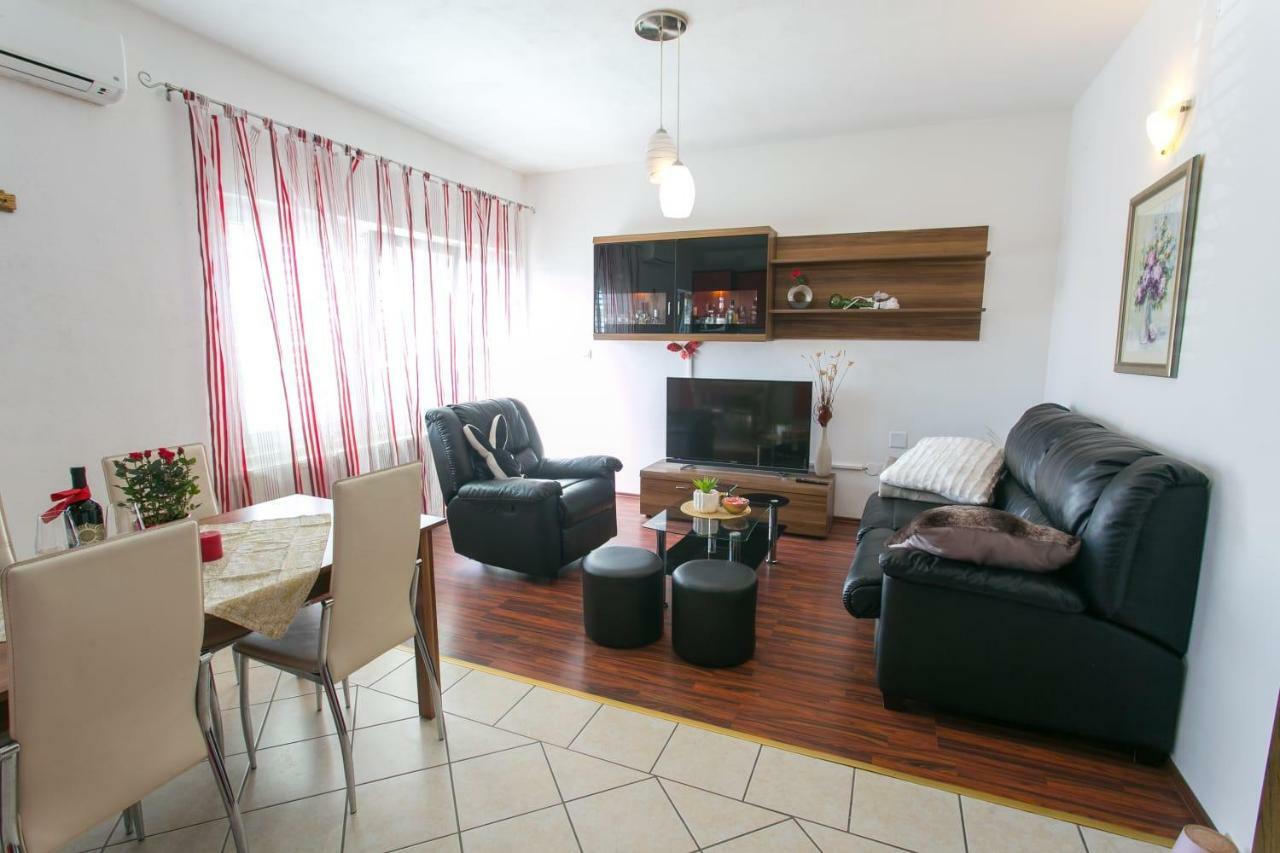 Apartmán Apartman Antea Kaštel Stari Exteriér fotografie
